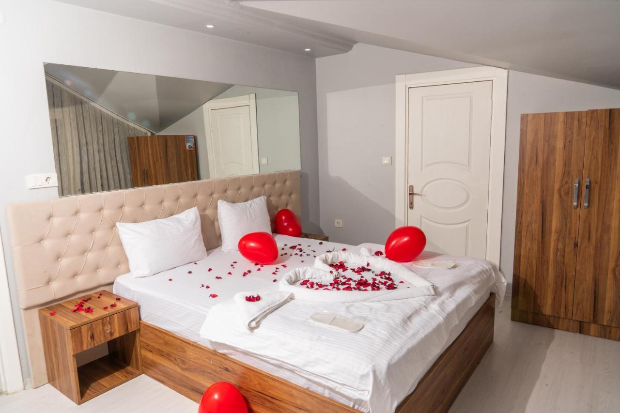 Heraldic Room Hotel Истанбул Екстериор снимка